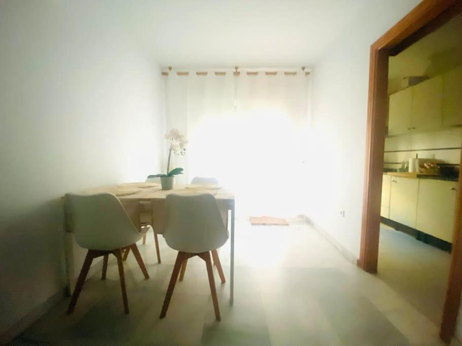 Apartamento De Dos Dormitorios En Almeria. Экстерьер фото